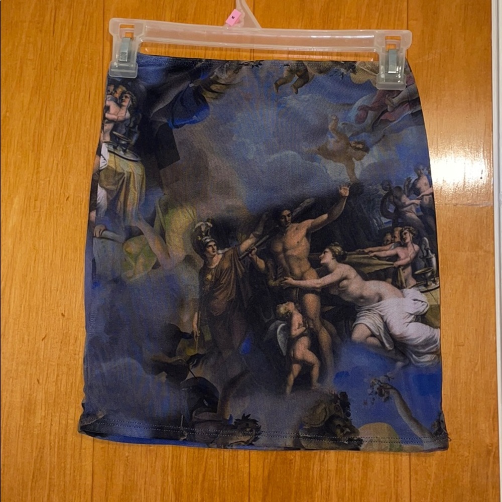 Clothes - Picture 2 of 3